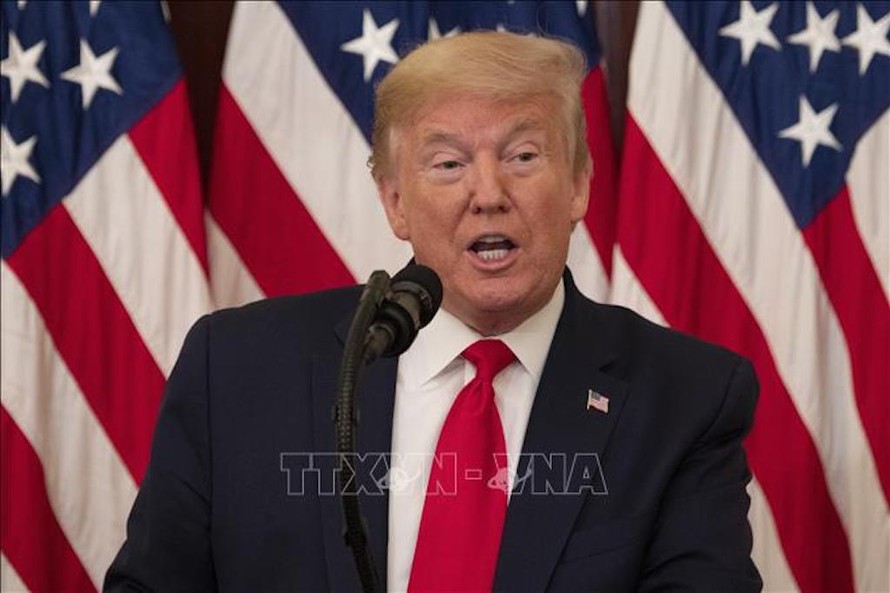 TrTổng thống Mỹ Donald Trump phát biểu tại Nhà Trắng ở Washington, DC ngày 1/5/2020. Ảnh: AFP/TTXVN
