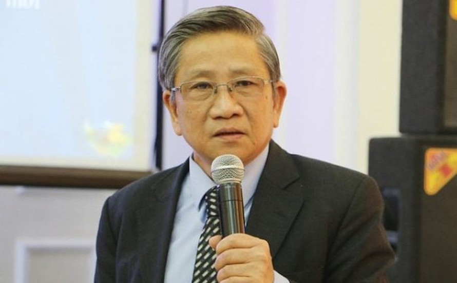 GS.TS Nguyễn Minh Thuyết: Việc Bộ GD&ĐT tổ chức biên soạn thêm một bộ SGK là không cần thiết