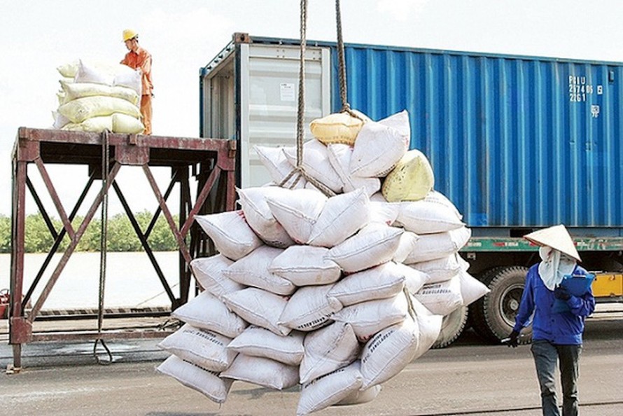 Giá trị xuất khẩu gạo tăng gần 19%