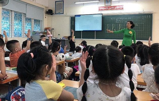Giờ dạy Học vần tại trường tiểu học Phương Liệt.