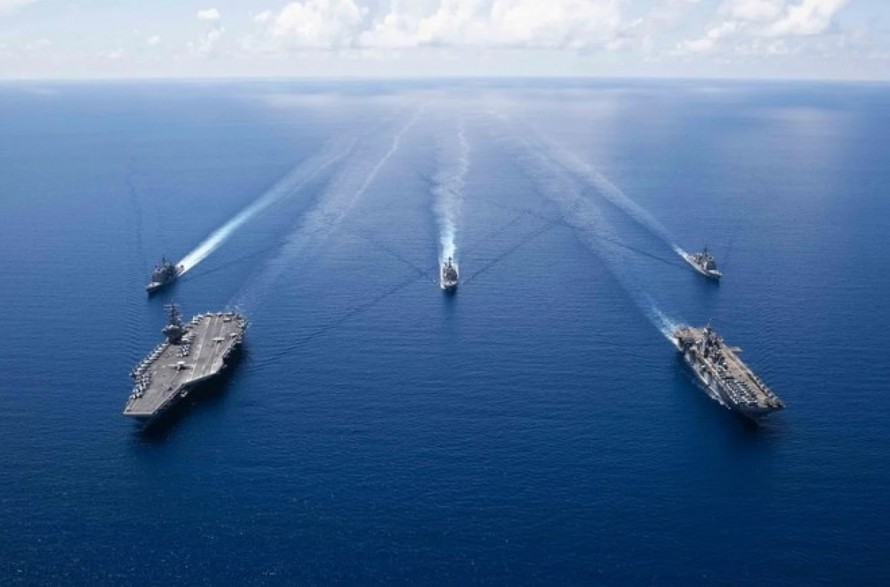 Nhóm tác chiến tàu sân USS Ronald Reagan ở Biển Đông tháng 9/2019