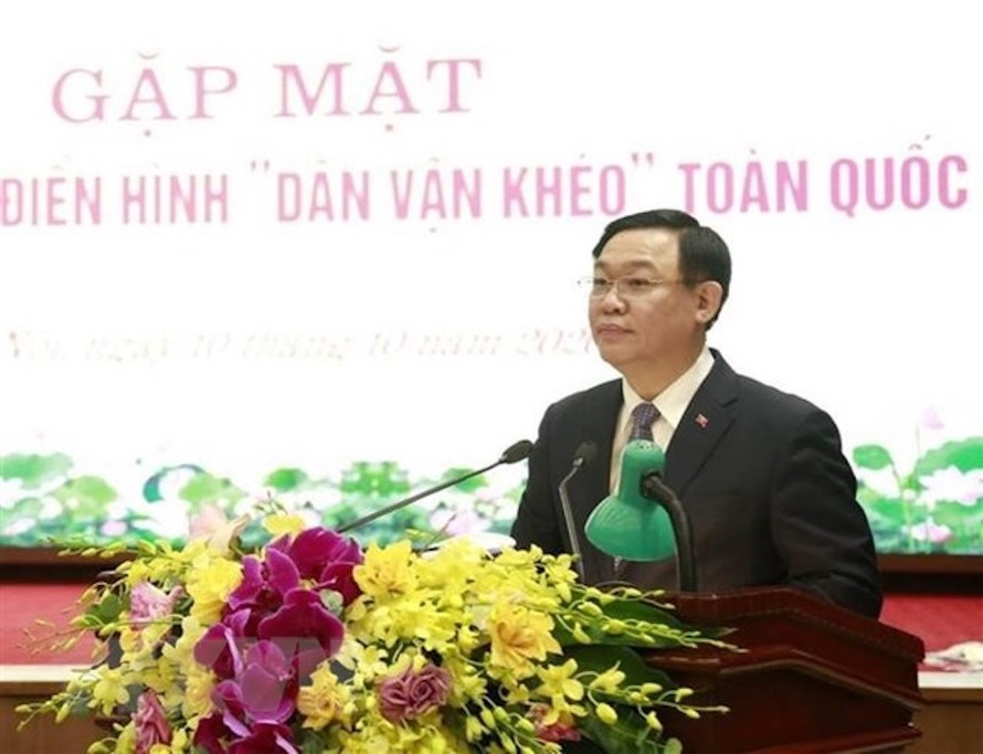 Bí thư Thành ủy Vương Đình Huệ phát biểu tại buổi gặp mặt. (Nguồn: TTXVN phát)