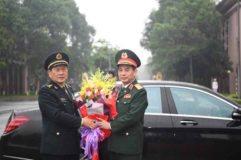 Bộ trưởng Phan Văn Giang chào mừng Bộ trưởng Ngụy Phượng Hòa tới thăm chính thức Việt Nam