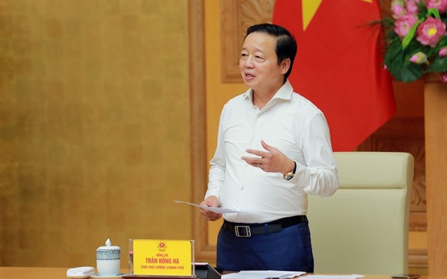 Phó Thủ tướng Trần Hồng Hà yêu cầu rà soát lại toàn bộ hệ thống quản lý an toàn thực phẩm trong tất cả các khâu, từ sản xuất đến tiêu dùng.