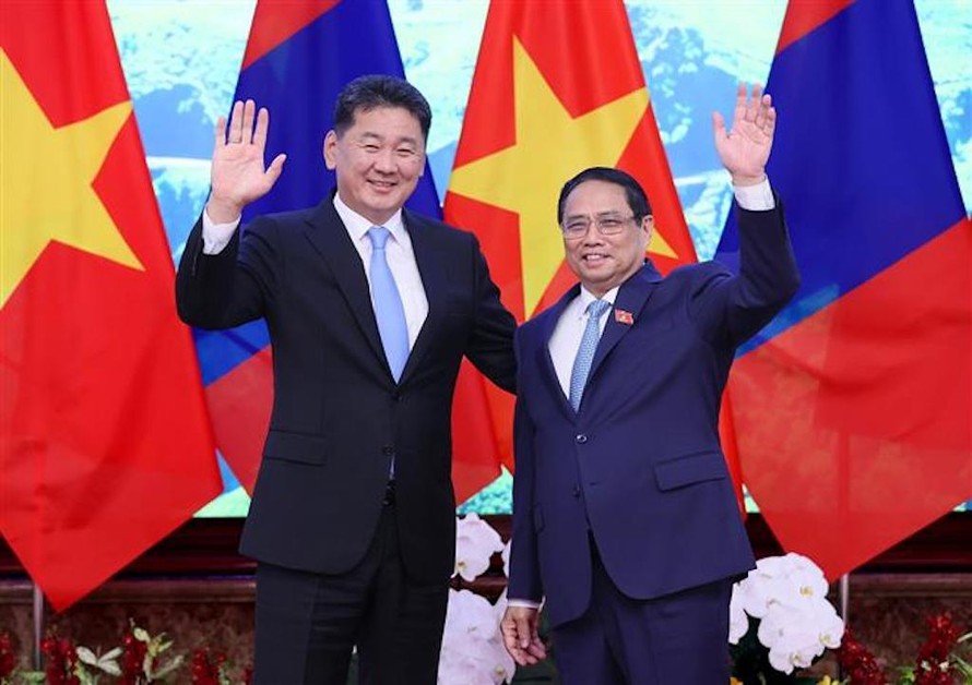 Thủ tướng Phạm Minh Chính hội kiến Tổng thống Mông Cổ Ukhnaagiin Khurelsukh.
