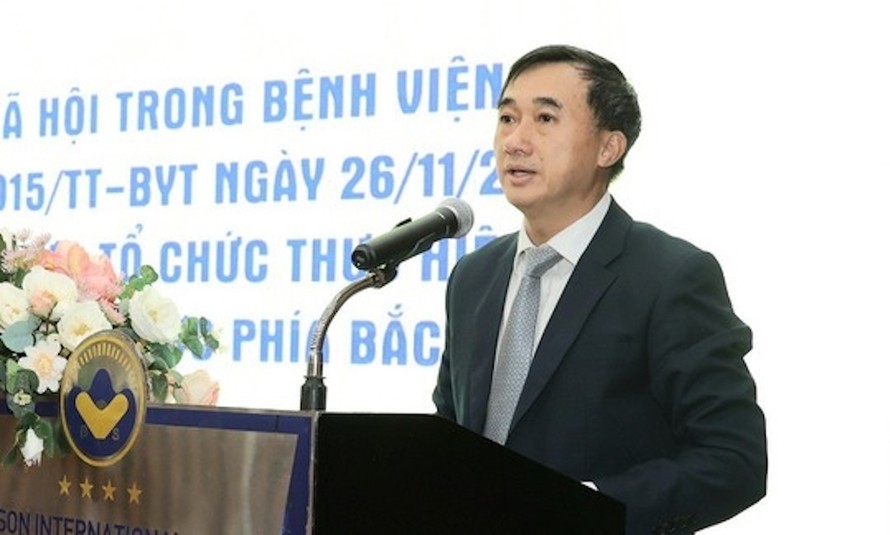 Thứ trưởng Bộ Y Tế Trần Văn Thuấn phát biểu tại Hội thảo.