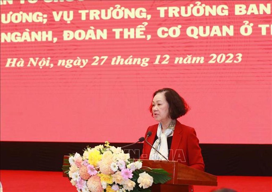 Đồng chí Trương Thị Mai phát biểu chỉ đạo hội nghị. 