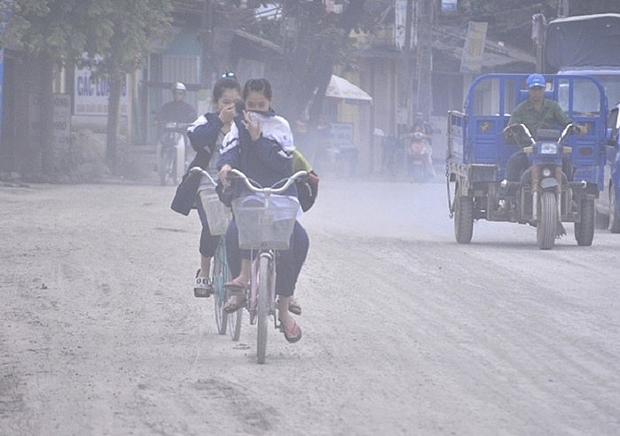 Xem xét cho trẻ mẫu giáo, tiểu học nghỉ học khi không khí quá ô nhiễm