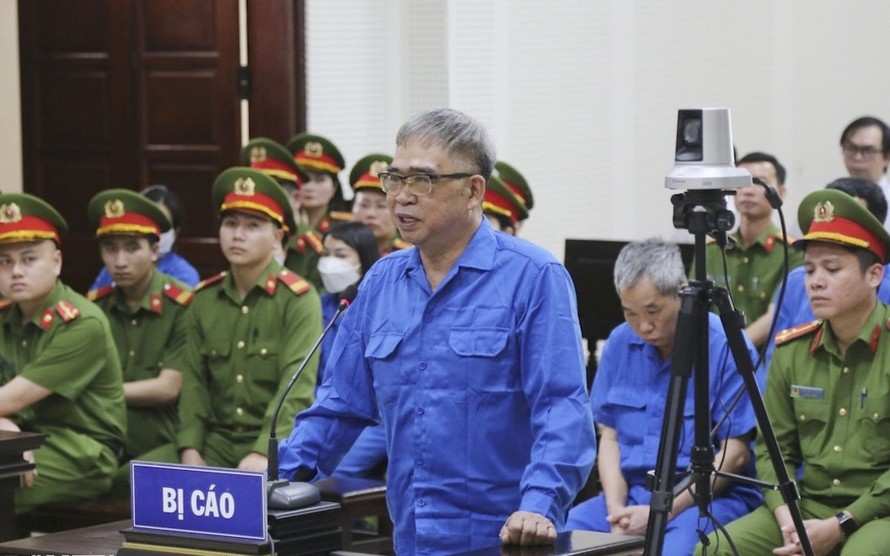 Bị cáo Đỗ Hữu Ca - Cựu Giám đốc Công an TP Hải Phòng lĩnh án 10 năm tù.