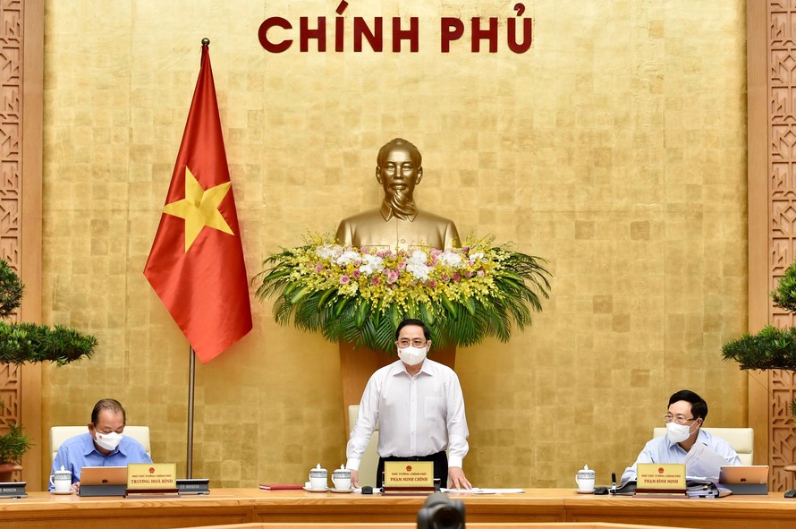 Thủ tướng Phạm Minh Chính phát biểu khai mạc phiên họp Chính phủ thường kỳ tháng 4/2021. Ảnh: VGP/Nhật Bắc