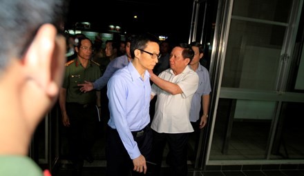 Phó Thủ tướng nửa đêm đến Hòa Bình sau vụ 6 người chết vì chạy thận