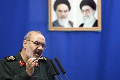 Tướng Hossein Salami, người đứng đầu lực lượng Vệ binh Cách mạng Iran. (Ảnh: Reuters)