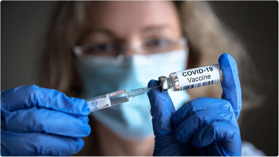 Biến thể Mu có thể "né tránh" một phần các kháng thể từ vắc xin hiện tại. (Ảnh minh hoạ: Shutterstock)
