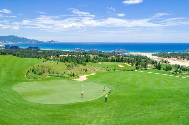 Việt Nam tiếp tục được vinh danh là 'Điểm đến golf tốt nhất thế giới'