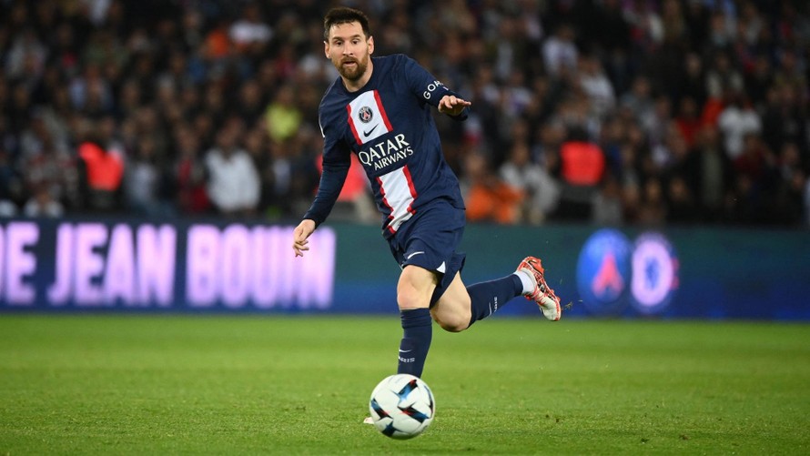 Messi trong màu áo PSG.