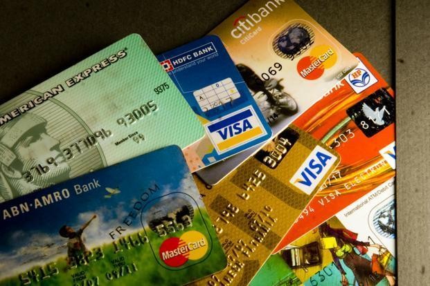 Nhiều rủi ro “rình rập” thẻ ngân hàng
