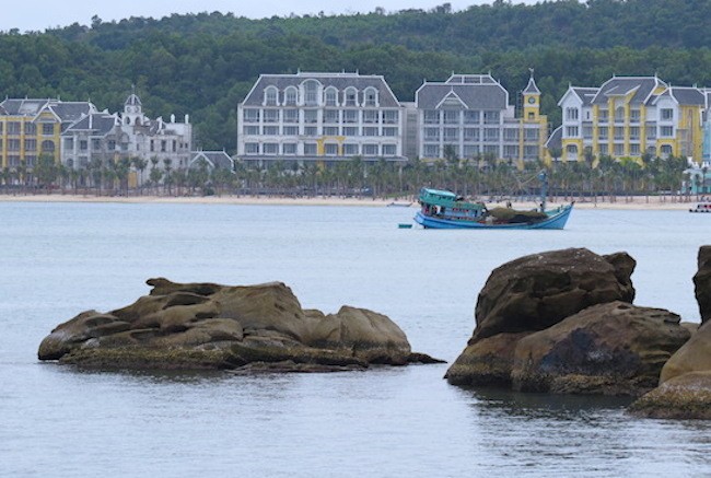 Khu nghỉ dưỡng JW Marriott là dự án lớn đầu tiên đi vào hoạt động tại phía Nam Phú Quốc