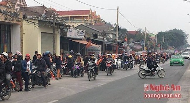 Một số giáo dân ở Quỳnh Lưu bị kích động tụ tập