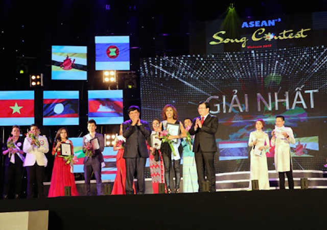 Trao giải cuộc thi Tiếng hát ASEAN + 3