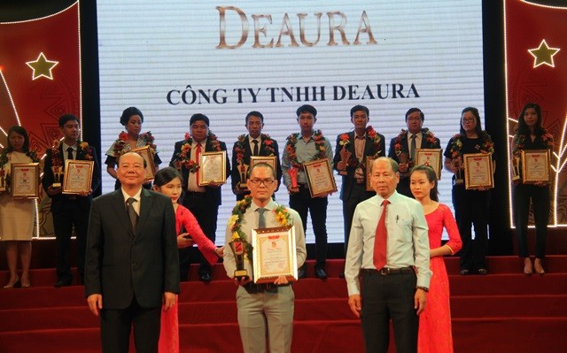 DeAura Việt Nam đạt chứng nhận Top 10 sản phẩm chất lượng cao 2017