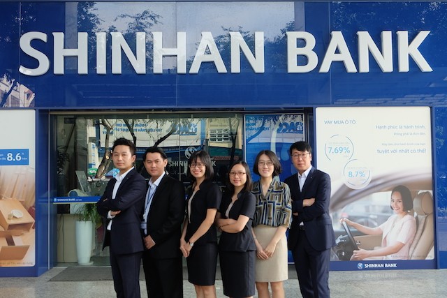 Đội ngũ lãnh đạo Trung tâm Giao dịch toàn cầu Ngân hàng Shinhan