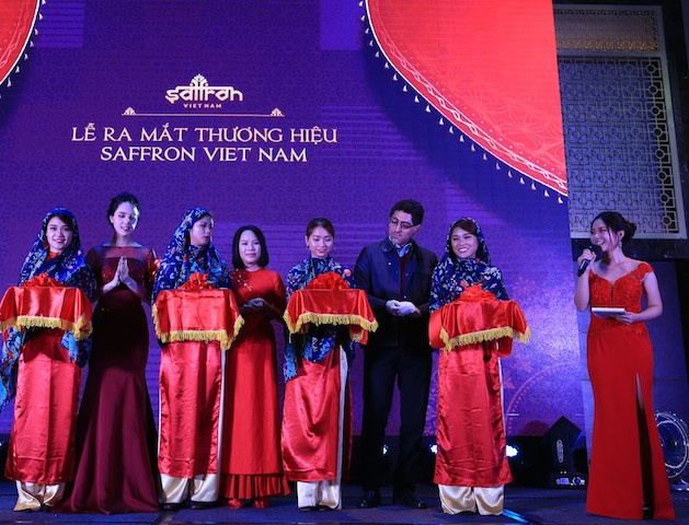 Sự kiện ra mắt thương hiệu Saffron Việt Nam diễn ra ngày 16 tháng 12 năm 2017, tại khách sạn Pan Pacific, số 1 đường Thanh Niên, Hà Nội. 