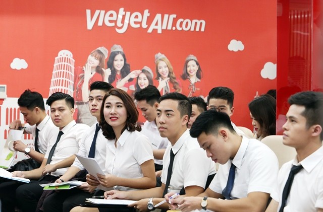 Vietjet tuyển dụng tiếp viên hàng không tháng 1.2018