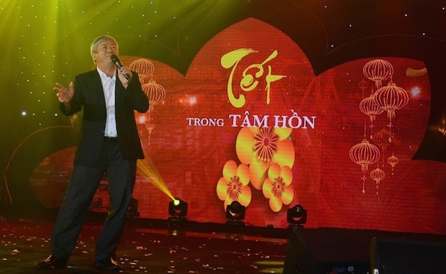 khách hàng Thanh Hải tham gia phần giao lưu, song ca cùng ca sĩ Dương Triệu Vũ và gửi tới khán giả tiết mục đơn ca “Giấc mơ Chapi”.