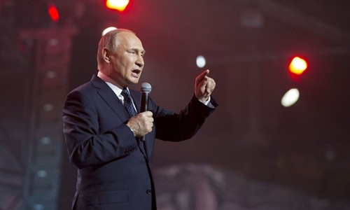 Ông Putin phát biểu tại một diễn đàn dành cho thanh thiếu niên ở Moscow hôm 15/3. Ảnh: AP.