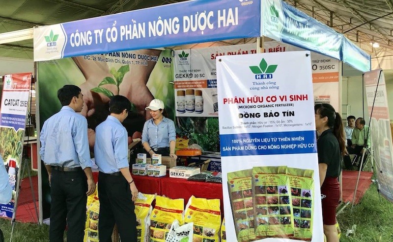 Gian hàng của Công ty CP Nông dược HAI tại Hội chợ sản phẩm nông lâm thủy sản vùng duyên hải Nam Trung Bộ 2018