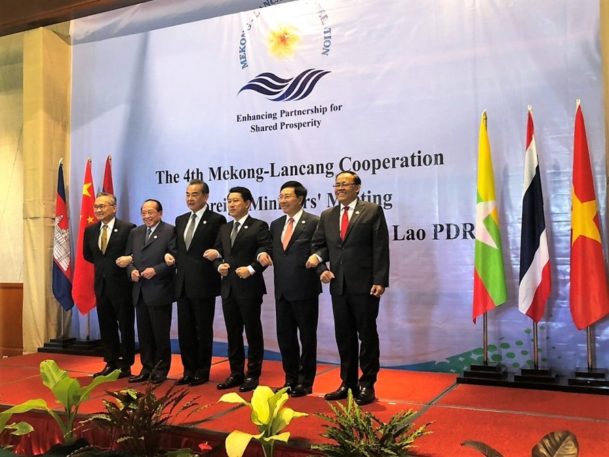 Bộ trưởng Ngoại giao các nước Campuchia, Lào, Myanamar, Thái Lan, Trung Quốc và Việt Nam dự Hội nghị. Ảnh: BNG.
