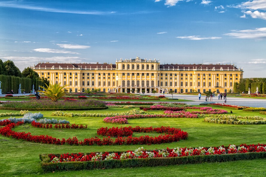 Quần thể Cung điện và Công viên Potsdam - Berlin