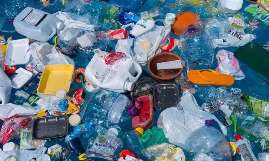 Mỹ: “Luật hóa” việc giảm rác thải nhựa