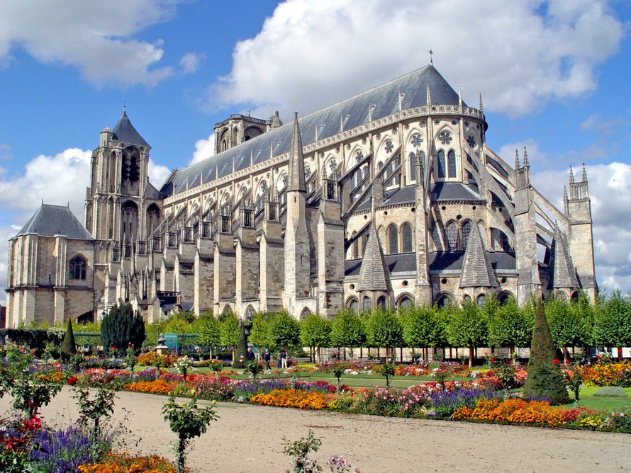 Nhà thờ chính tòa Bourges