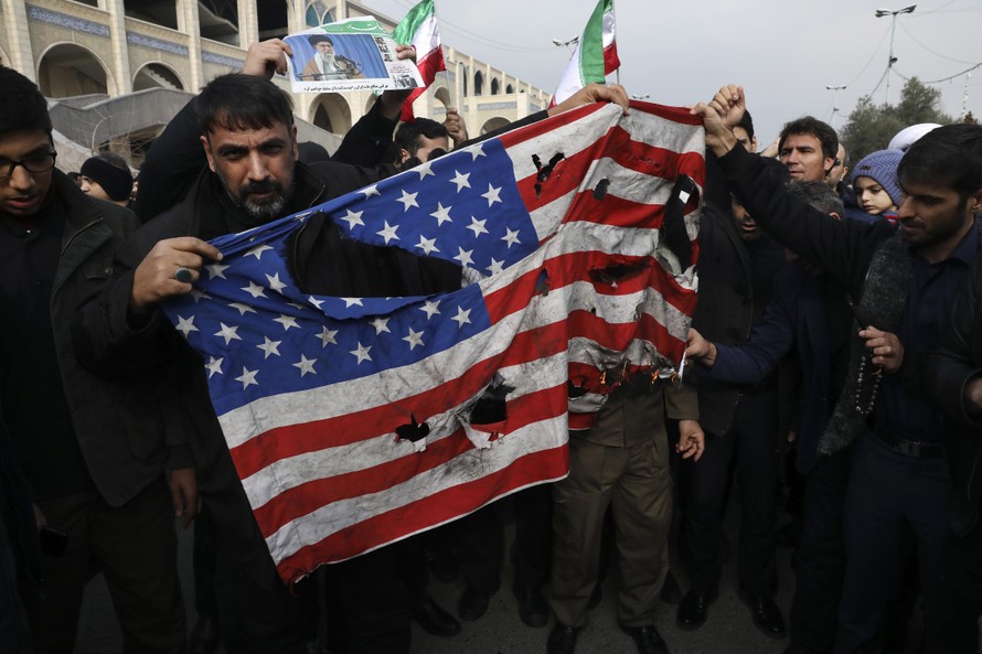 Người Iran biểu tình chống Mỹ.