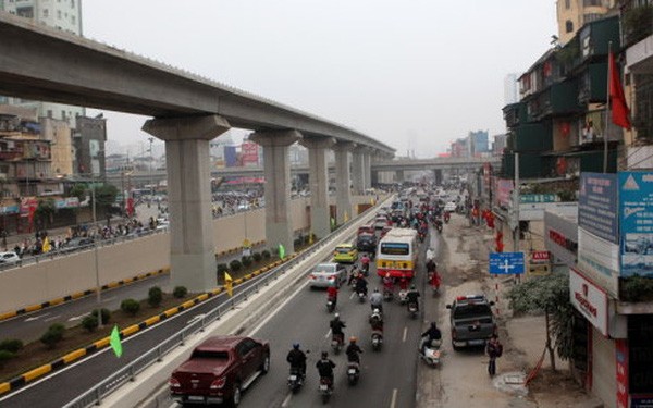 Yêu cầu đẩy nhanh tiến độ các dự án đường sắt đô thị tại Hà Nội