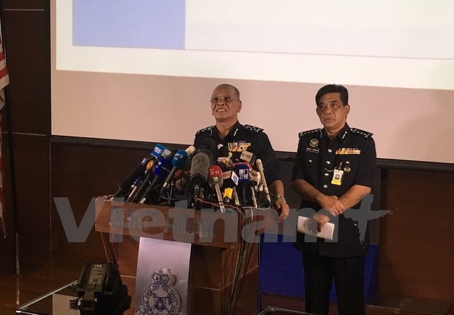 Cảnh sát Malaysia họp báo về cái chết của ông Kim Jong-nam. (Ảnh: Lê Lương Hòa/Vietnam+)