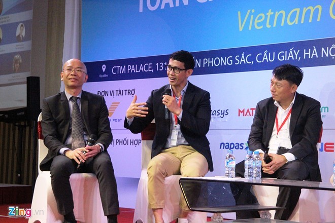 Ông Huỳnh Kim Tước chia sẻ quan điểm tại diễn đàn thương mại điện tử Việt Nam 2017
