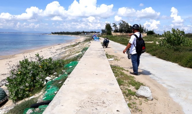Bờ kè ven biển Nhơn Hải, nơi xảy ra vụ việc