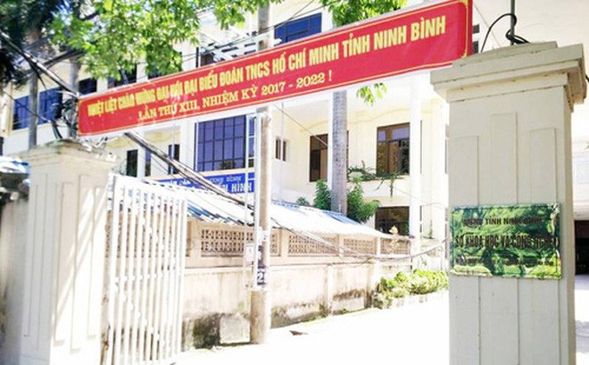 Ninh Bình: Cảnh cáo Giám đốc Sở KHCN vì tát lái xe khi đi nhầm đường