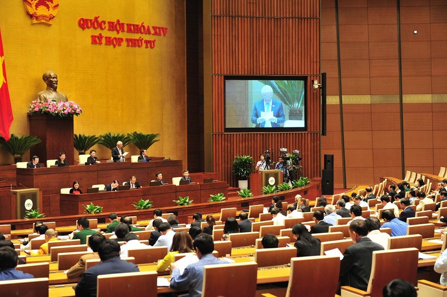 Quốc hội thông qua Nghị quyết về kế hoạch phát triển KT-XH năm 2018