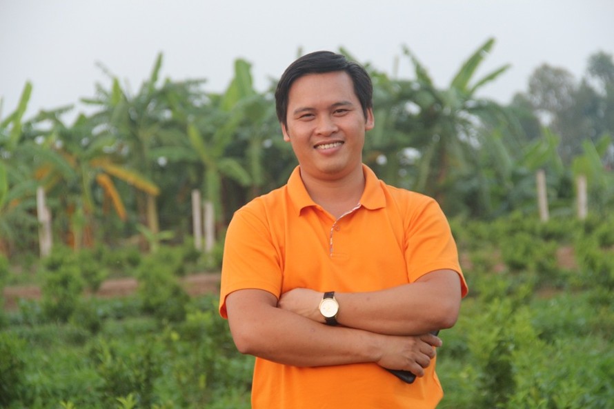 Anh Lê Trọng Hà - Giám đốc Công ty cổ phần Nông nghiệp An Đồng Farm tại nông trại của mình