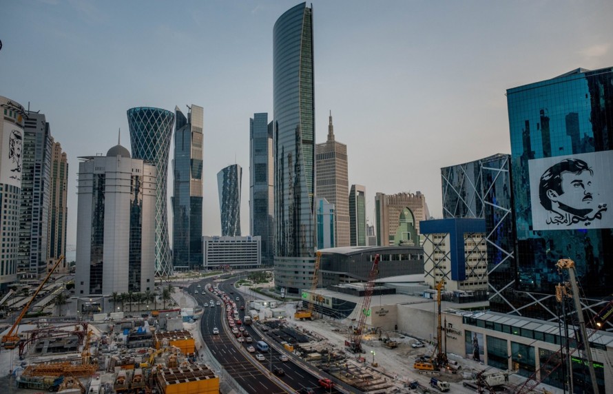 : Những kiến trúc ốp kính biểu tượng cho thành phố tương lai Doha của Qatar. (Nguồn: NYTimes)