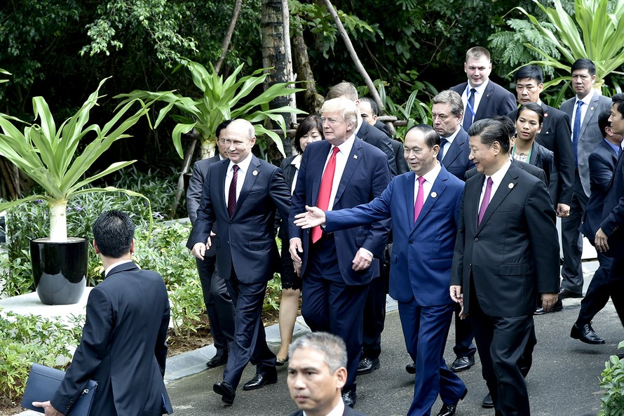 Chủ tịch nước Trần Đại Quang và Tổng Bí thư, Chủ tịch Trung Quốc Tập Cận Bình, Tổng thống Nga Vladimir Putin và Tổng thống Hoa Kỳ Donald Trump trong Tuần lễ Cấp cao APEC 2017 tại Đà Nẵng