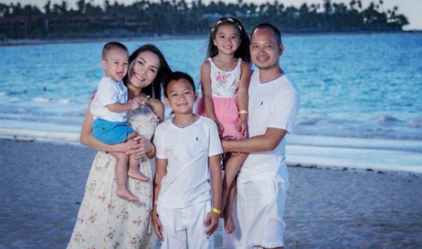 Ca sĩ Hồng Ngọc viết lời ngọt ngào dành cho chồng nhân 9 năm ngày cưới
