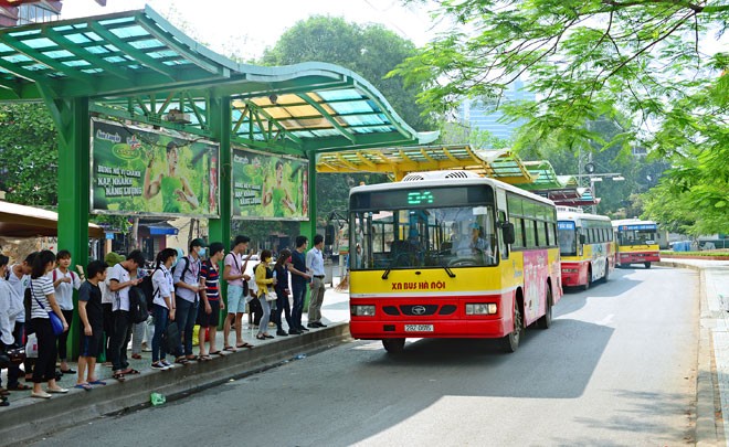 Hà Nội mở thêm 13 tuyến buýt; bán vé điện tử toàn mạng lưới