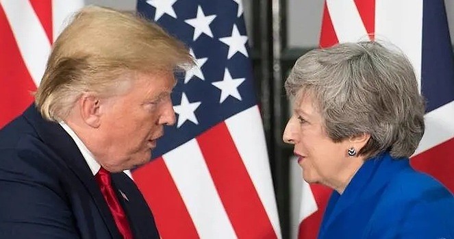 Tổng thống Mỹ Donald Trump và Thủ tướng Anh Theresa May