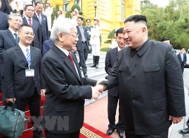 Tổng Bí thư, Chủ tịch nước Nguyễn Phú Trọng và Chủ tịch Triều Tiên Kim Jong-un. (Ảnh: Trí Dũng/TTXVN)