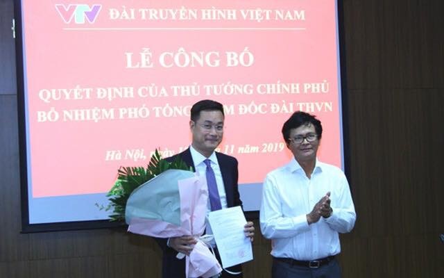 Lễ công bố quyết định bổ nhiệm đối với ông Lê Ngọc Quang (trái). Ảnh: vtv.vn