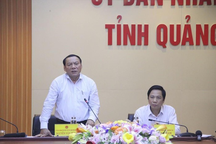 Bí thư Tỉnh ủy Quảng Trị phát biểu tại cuộc họp phòng chống Covid-19 